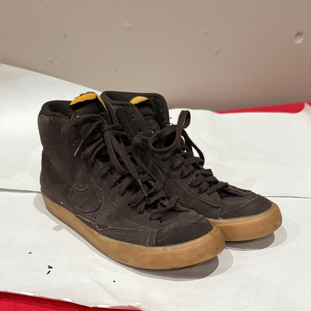 Nike Men's Dark Brown High-Top Sneakers
